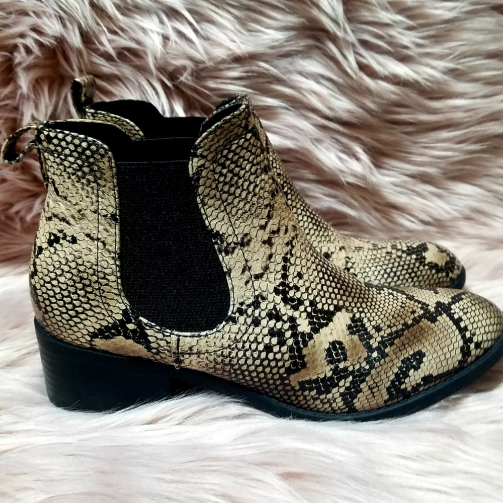 Women's Boot's